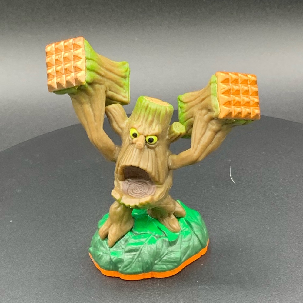 Skylander figurine